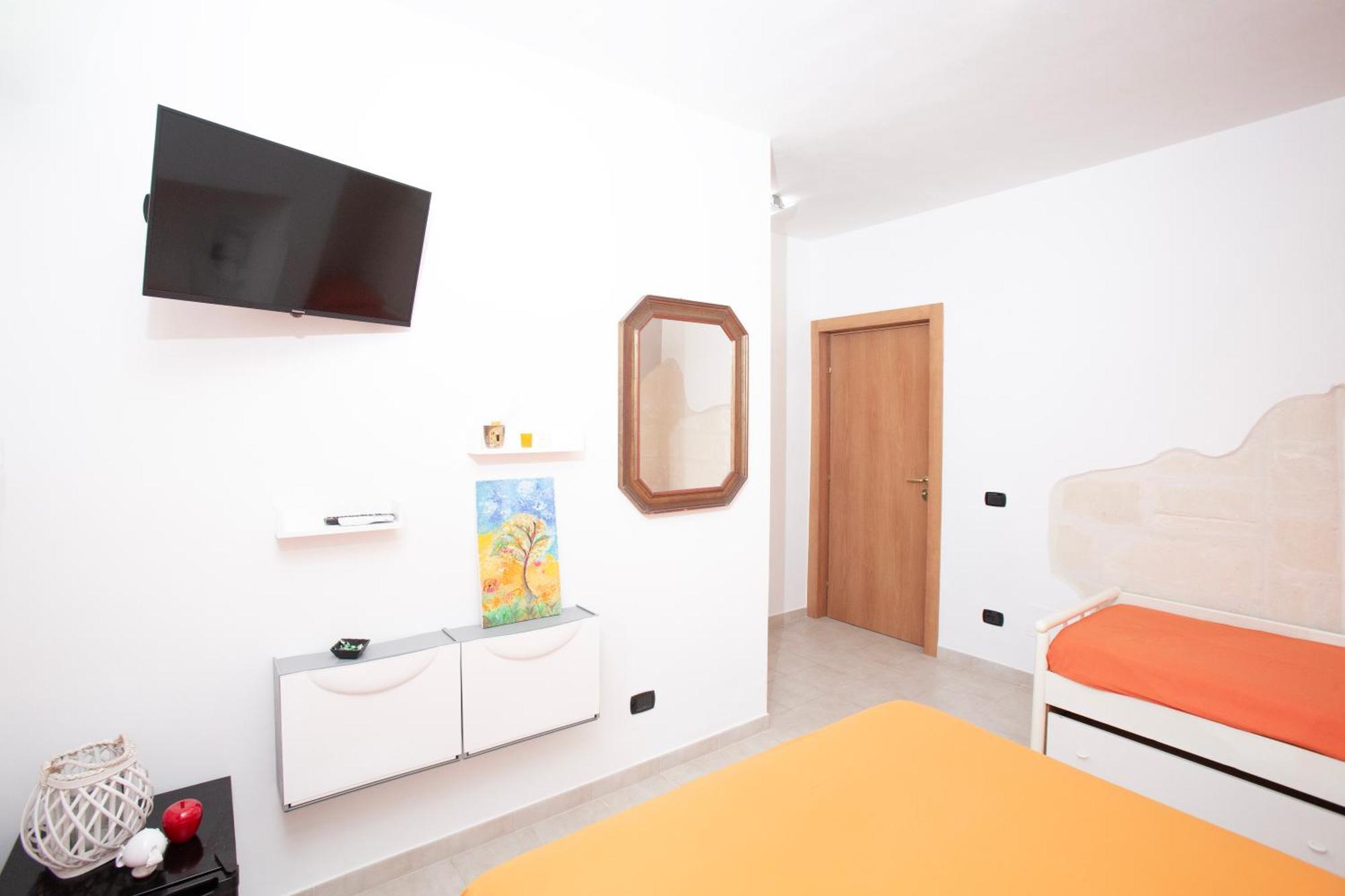B&B Montedarena Pulsano Bagian luar foto